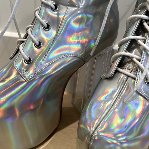 Current Mood Holographic Laced Platform Clear Heeled Boots - Picture 7 of 13